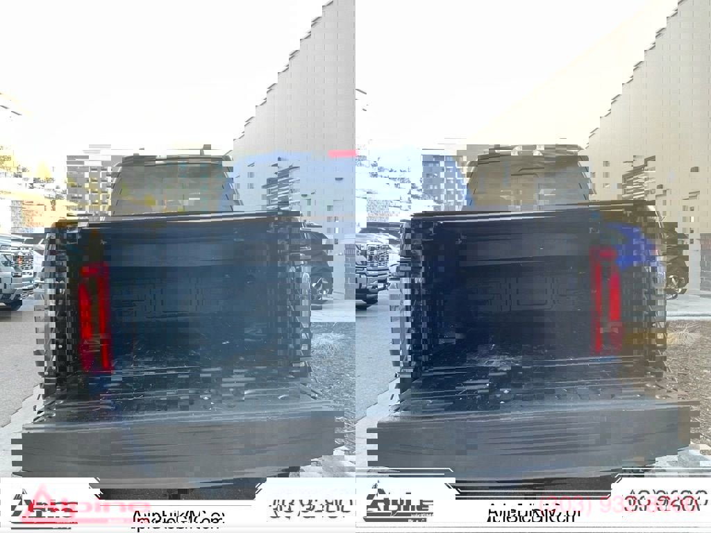 Used 2025 Ford F150 Lariat w/ Equipment Group 501A Mid image 20