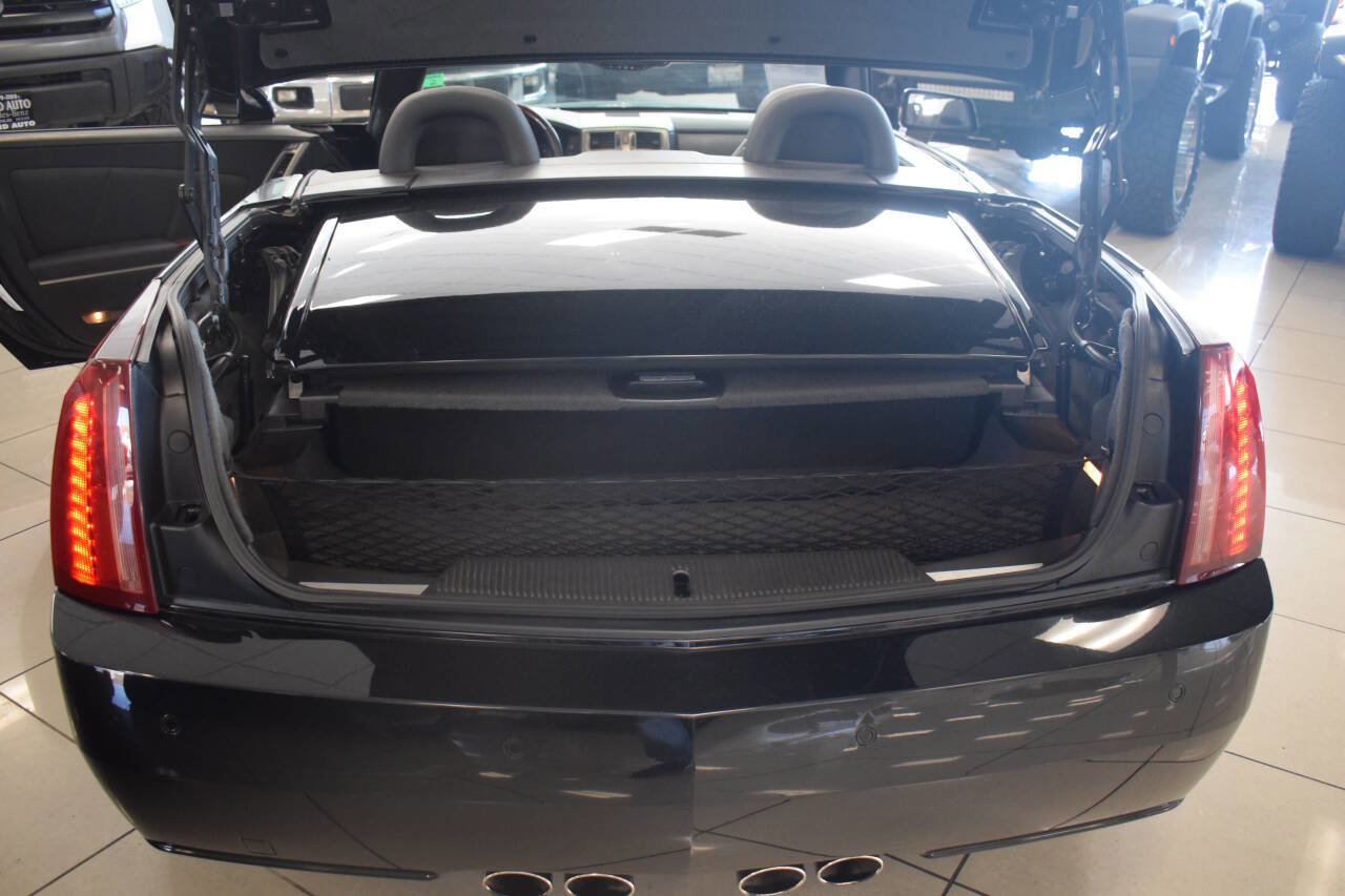 Used 2005 Cadillac XLR Base 2dr Roadster image 68