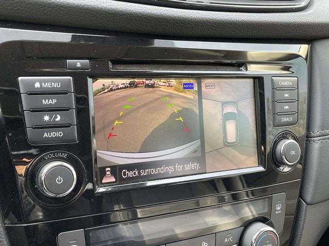 Used 2018 Nissan Rogue SL image 29