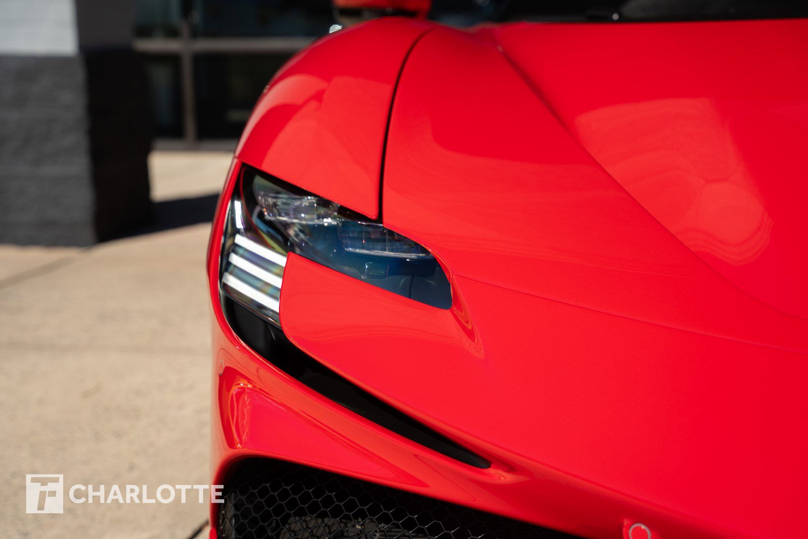 Used 2021 Ferrari SF90 Stradale image 4