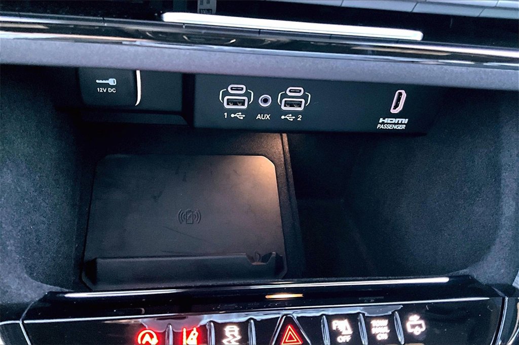 Used 2023 Jeep Wagoneer Series III w/ Premium Group I image 24