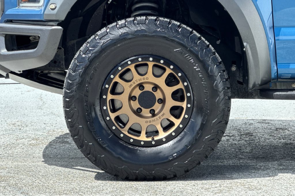 Used 2020 Ford F150 Raptor AWD/4WD image 23