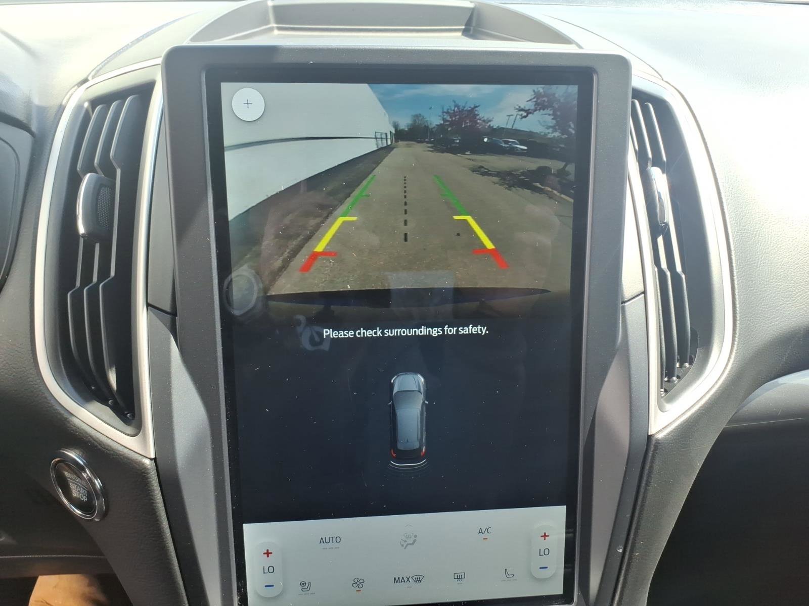 Certified 2023 Ford Edge SEL w/ Convenience Package AWD/4WD image 17