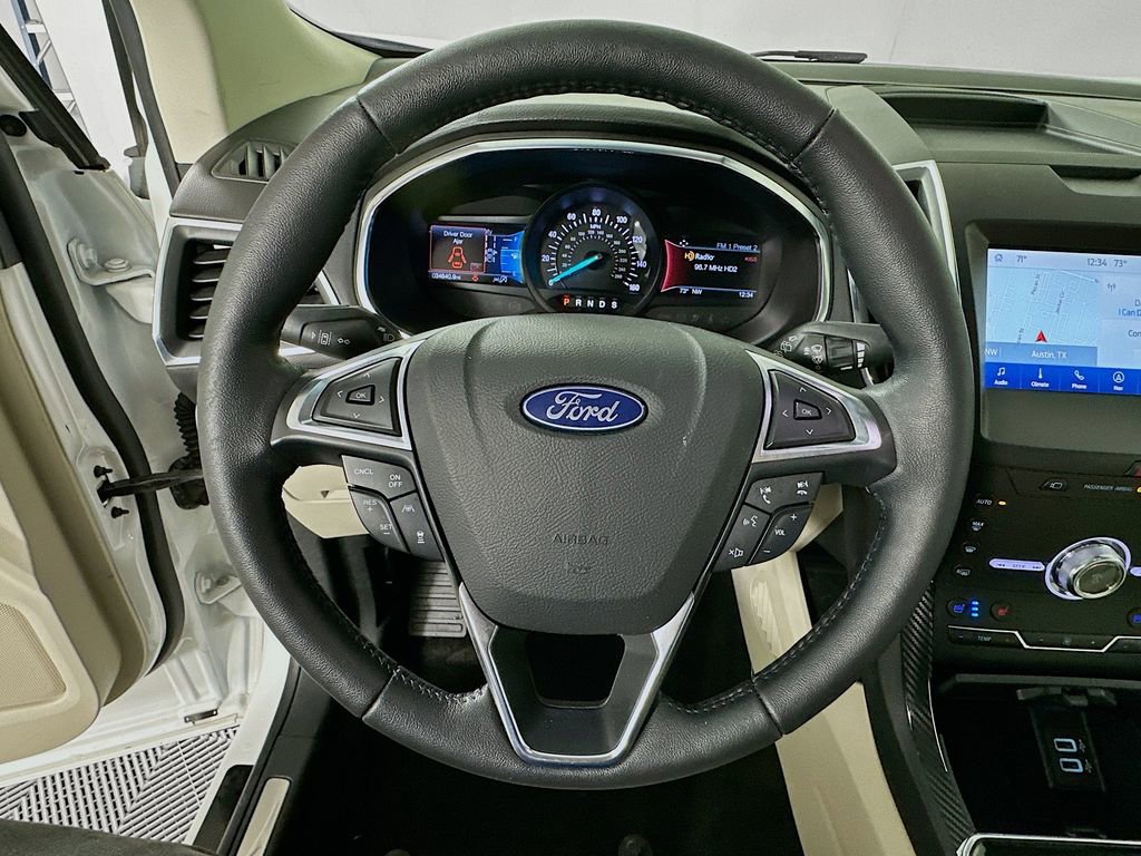 Used 2020 Ford Edge Titanium w/ Equipment Group 301A image 11