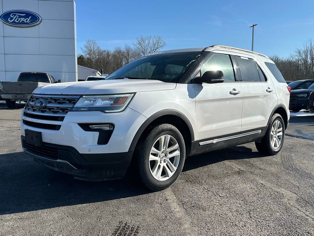 Used 2018 Ford Explorer XLT w/ Equipment Group 202A image 1