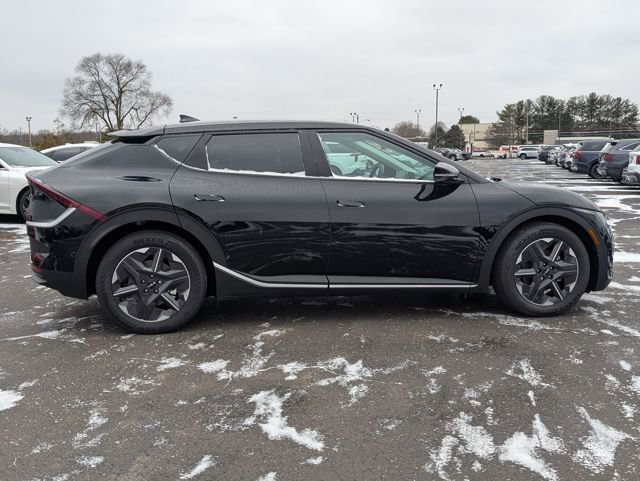 New 2025 Kia EV6 Light image 8