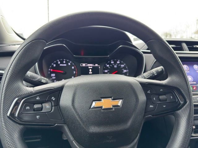 Used 2022 Chevrolet TrailBlazer LT w/ Convenience Package image 11