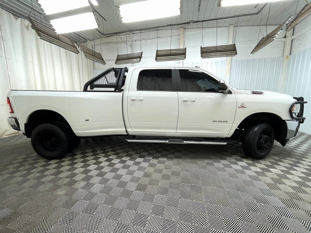 Used 2022 RAM 3500 Big Horn image 16