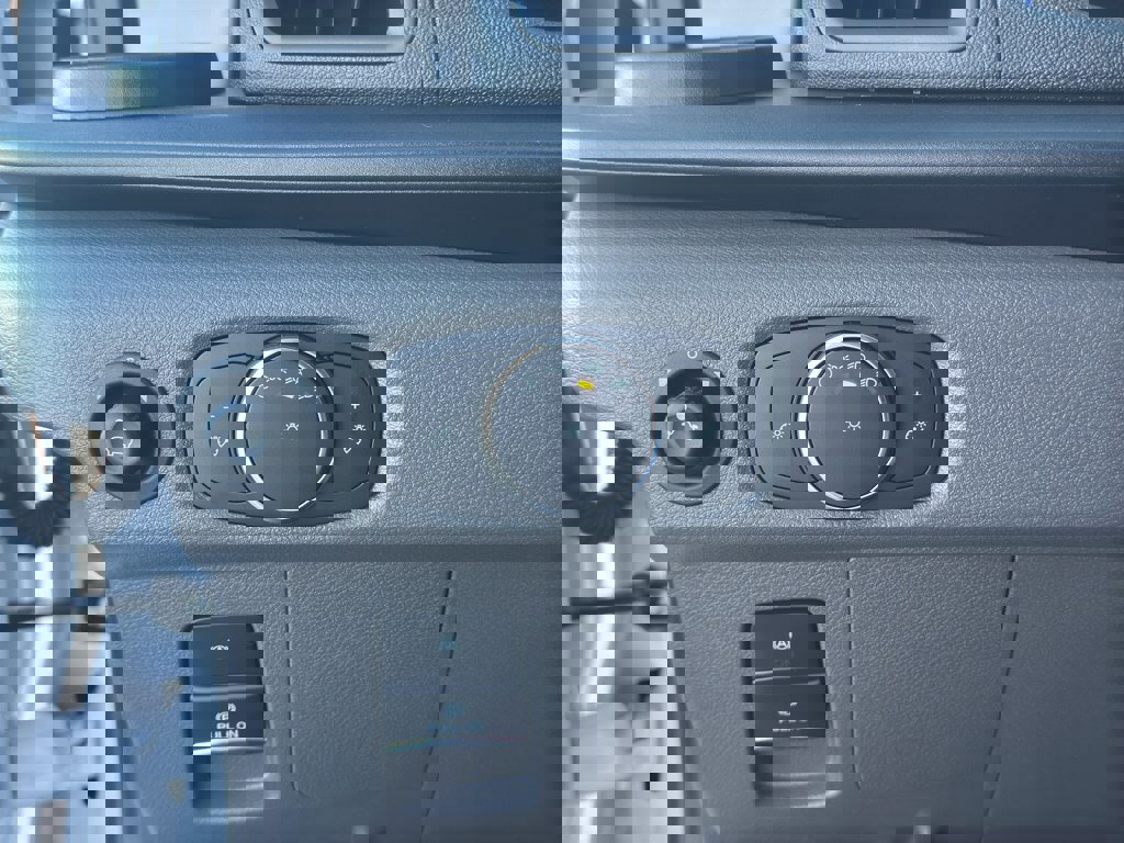 New 2026 Ford Transit 250 148 Medium Roof w/ Load Area Protection Package image 21