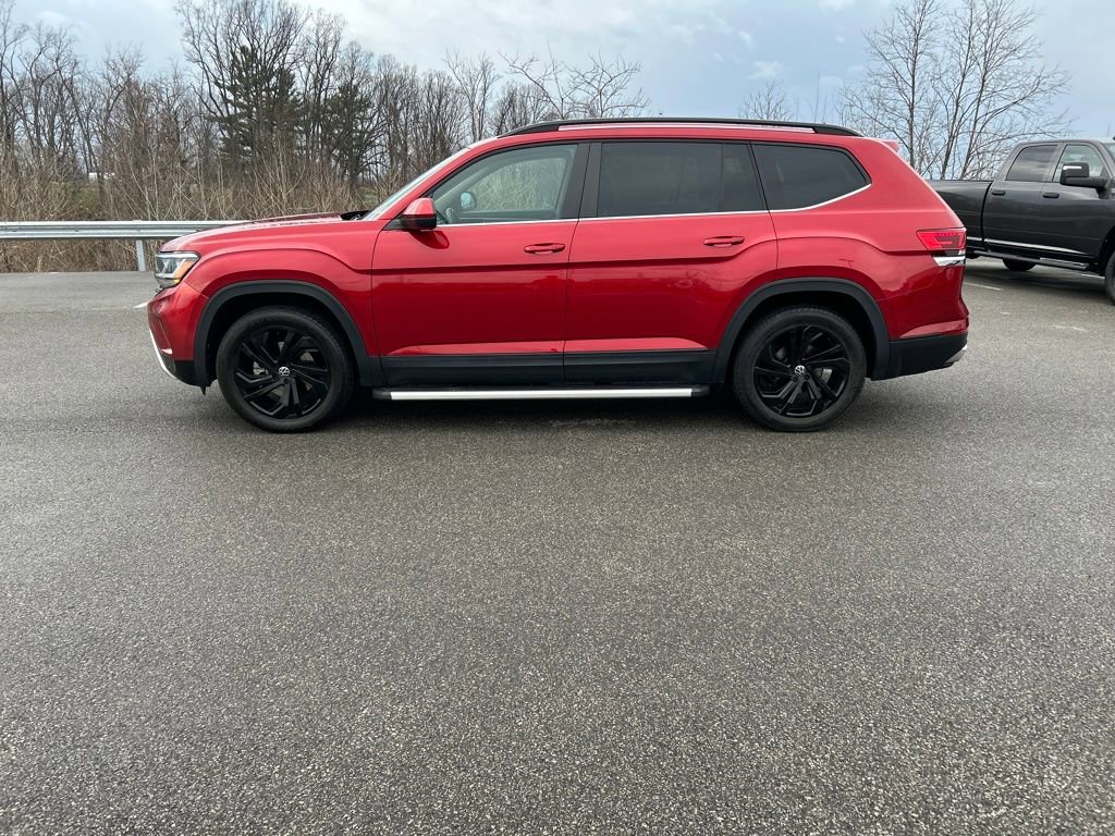 Used 2022 Volkswagen Atlas SE AWD/4WD image 2