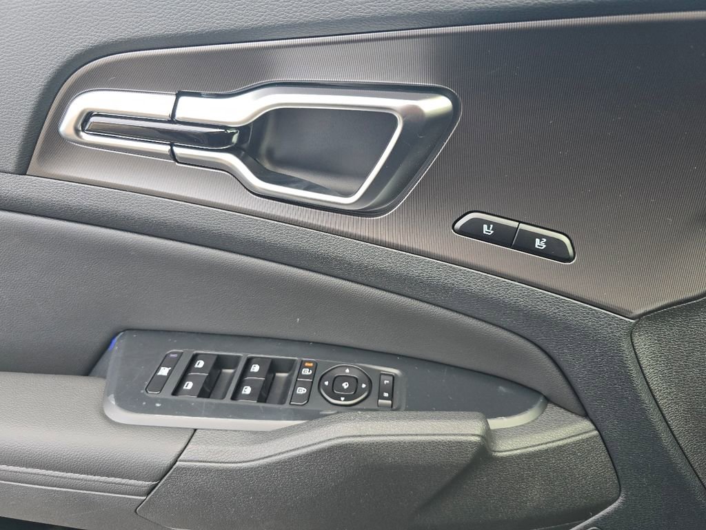 New 2026 Kia Sportage SX image 28