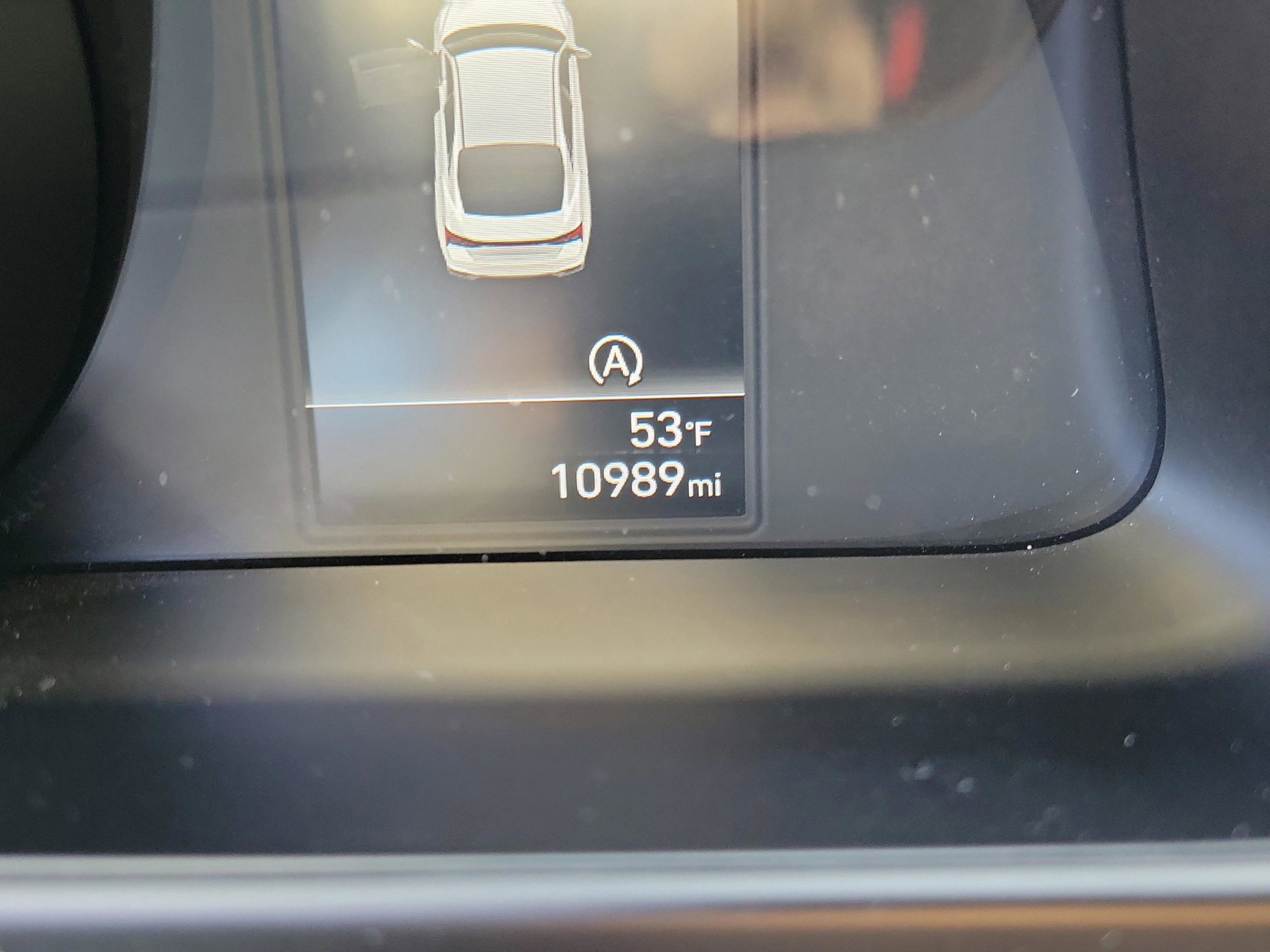 Certified 2023 Hyundai Elantra SE image 21