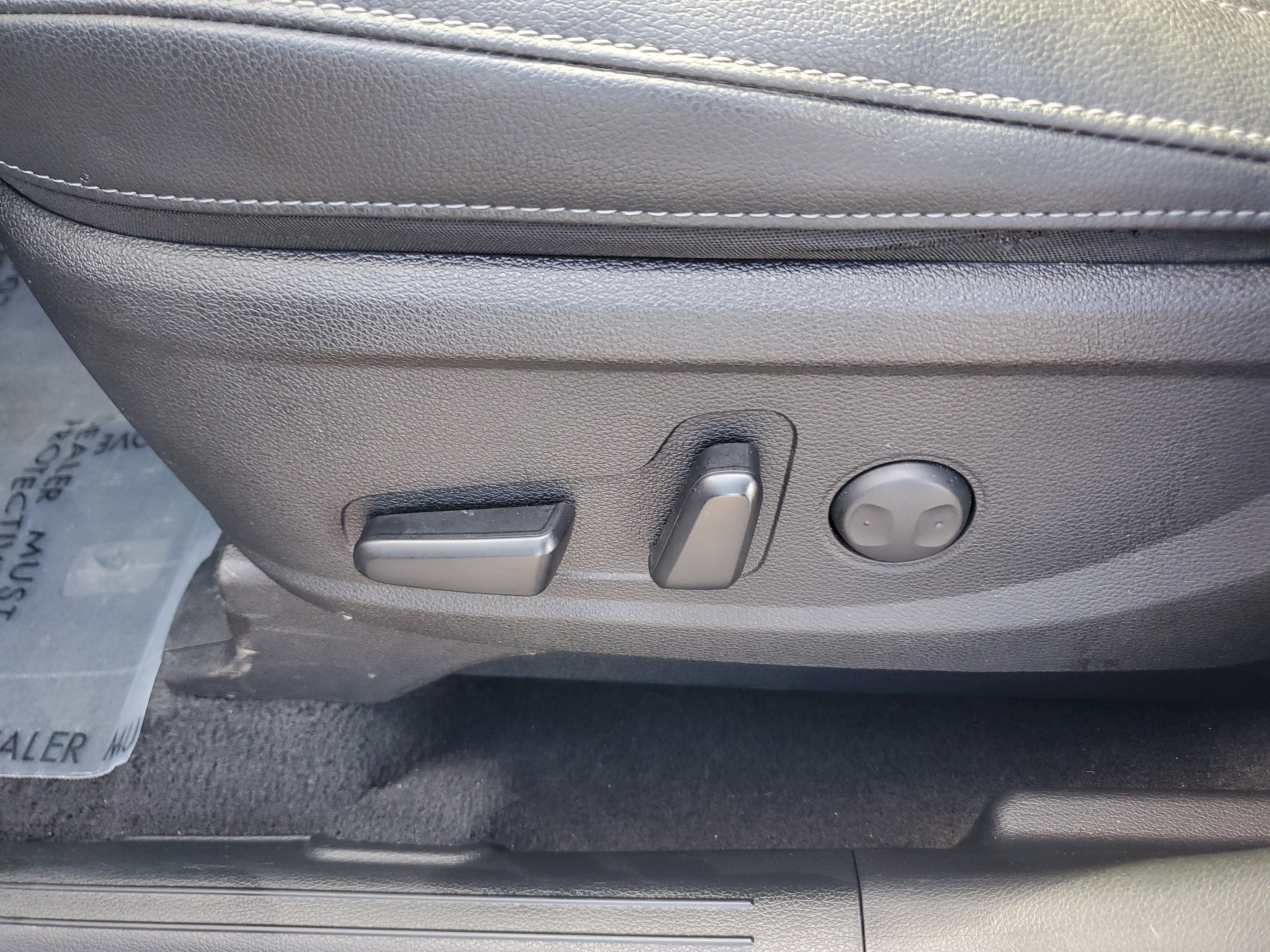 Used 2022 Kia Telluride EX w/ EX Premium Package image 14