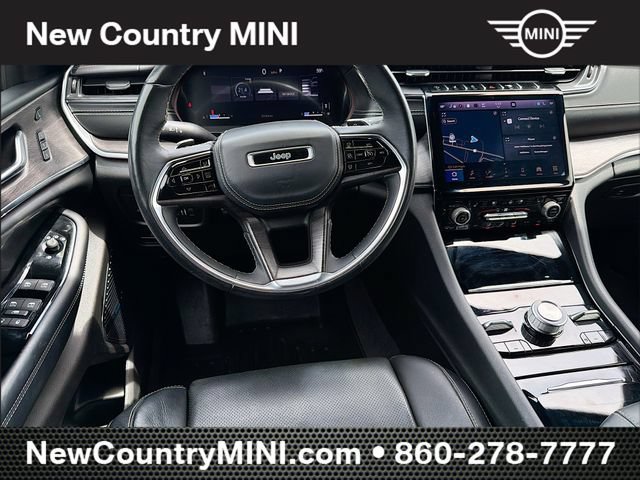 Used 2022 Jeep Grand Cherokee L Overland w/ Luxury Tech Group IV AWD/4WD image 23
