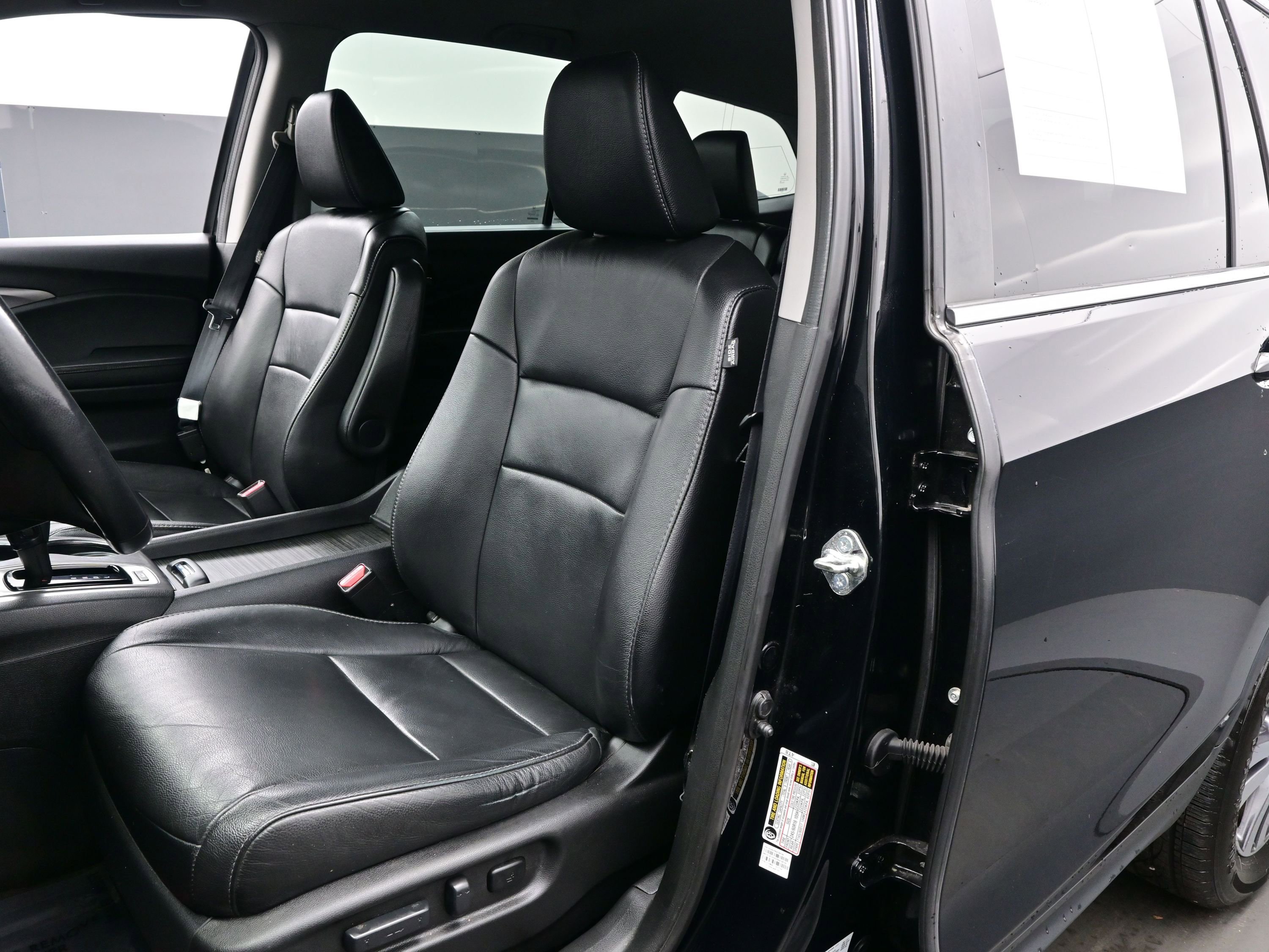 Used 2017 Honda Pilot EX-L image 12