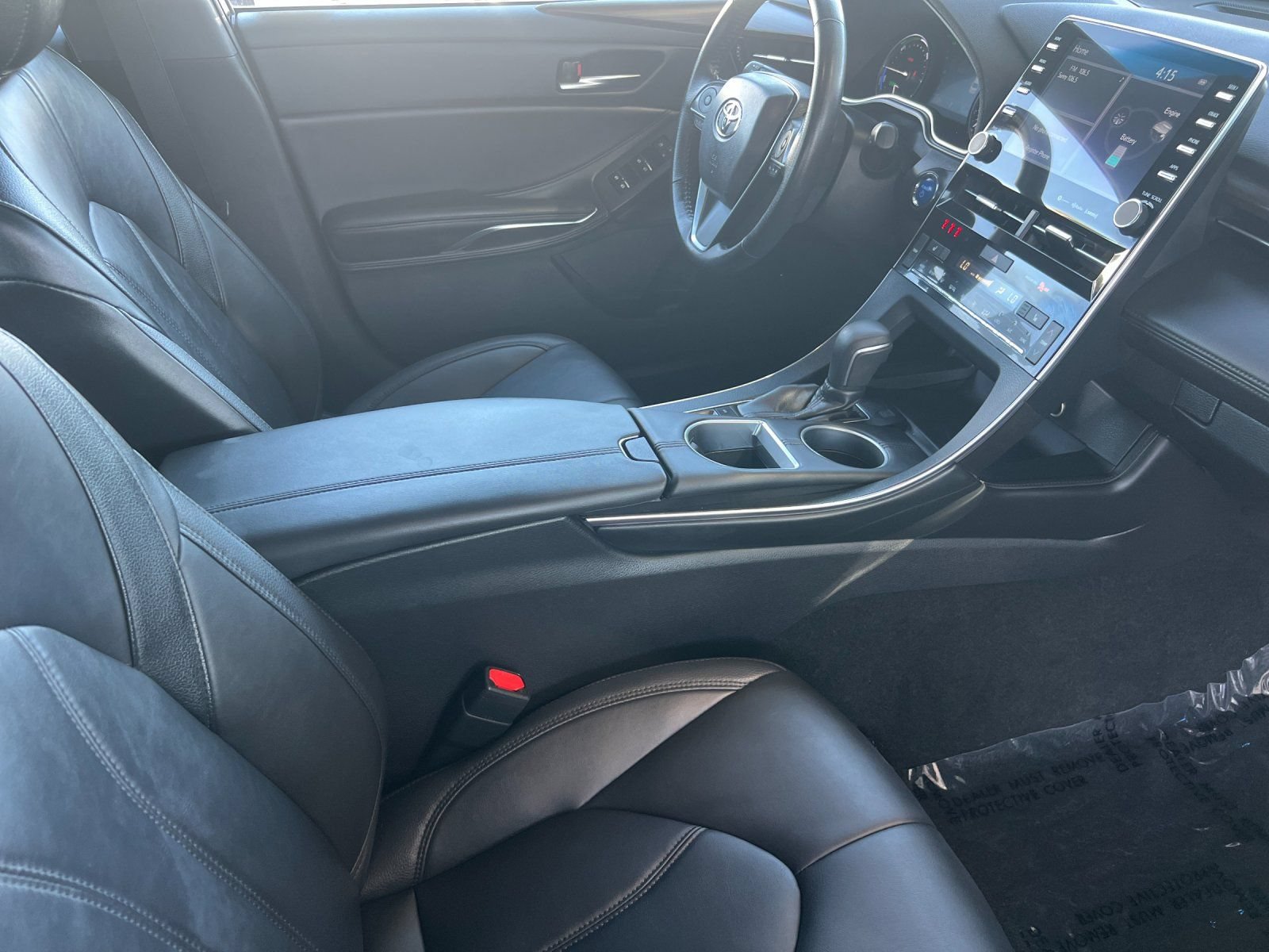 Used 2019 Toyota Avalon XLE w/ Moonroof Package FWD image 14