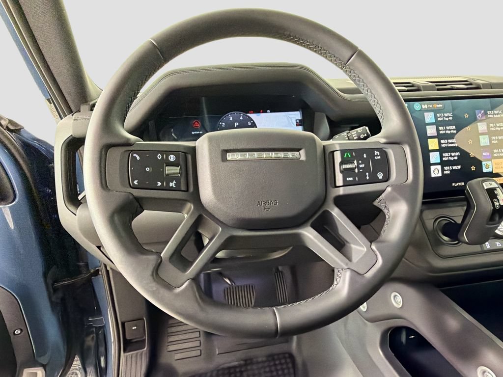 Used 2026 Land Rover Defender 110 S AWD/4WD image 11