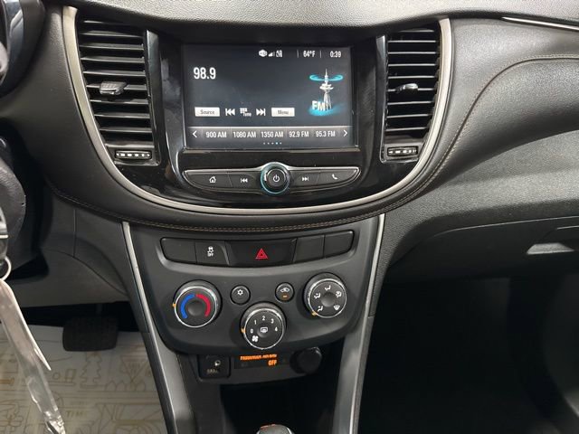 Used 2017 Chevrolet Trax LS w/ Fleet Convenience Package image 17