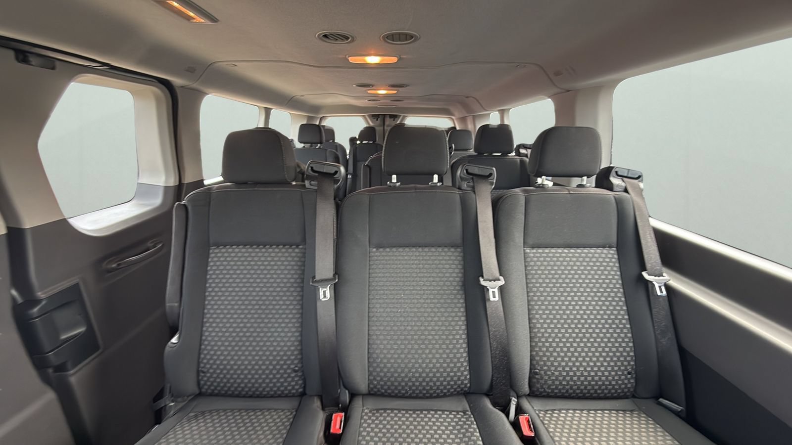Used 2020 Ford Transit 350 XLT RWD image 25