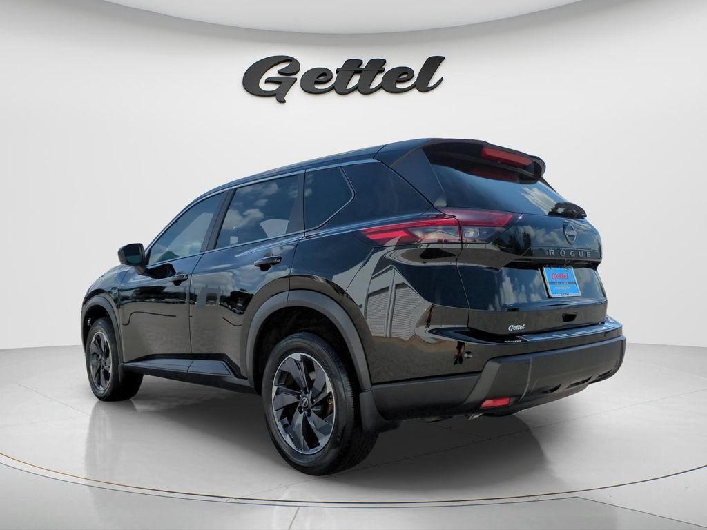Certified 2025 Nissan Rogue SV FWD image 7