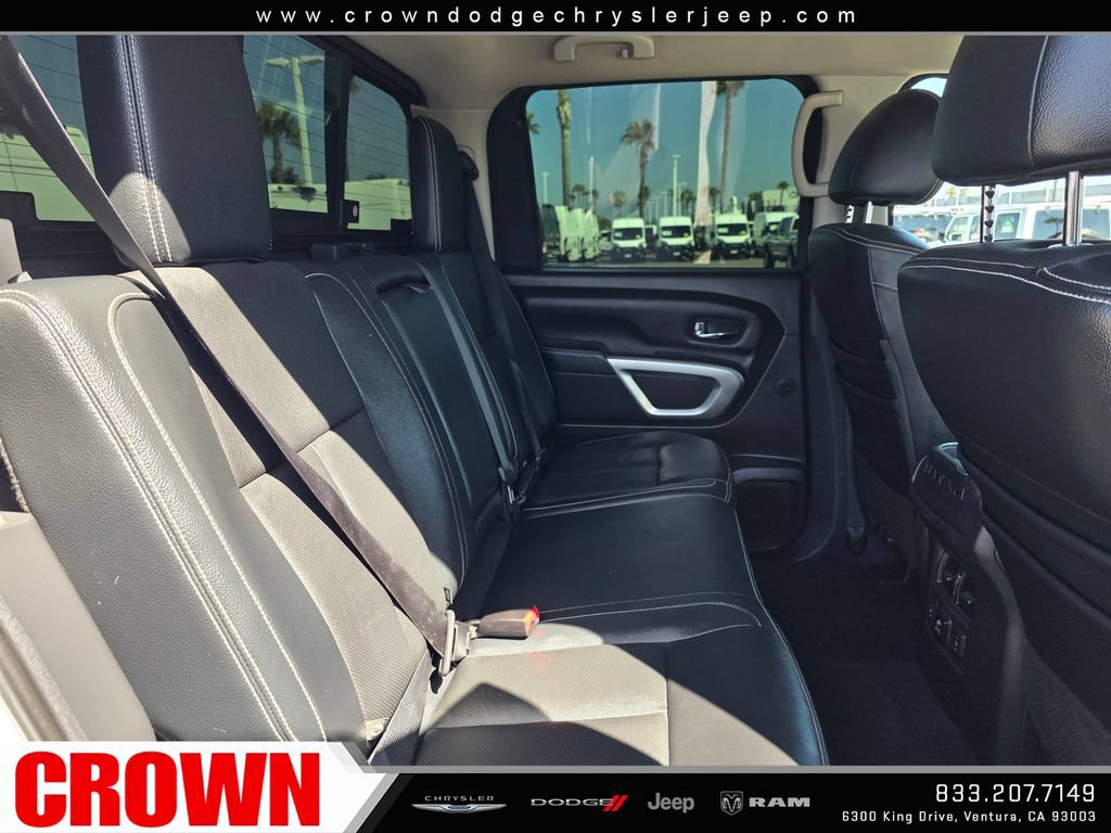 Used 2017 Nissan Titan XD AWD/4WD image 18