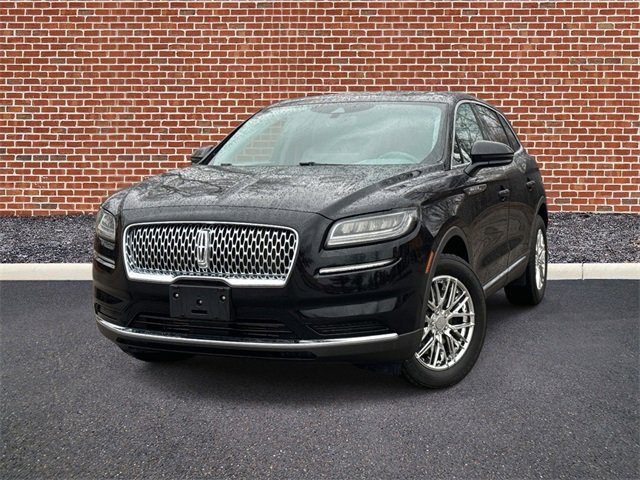 Used 2022 Lincoln Nautilus Reserve image 1