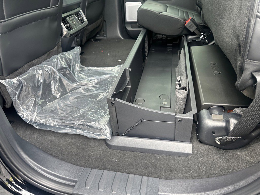 New 2025 Ford F250 Platinum image 46