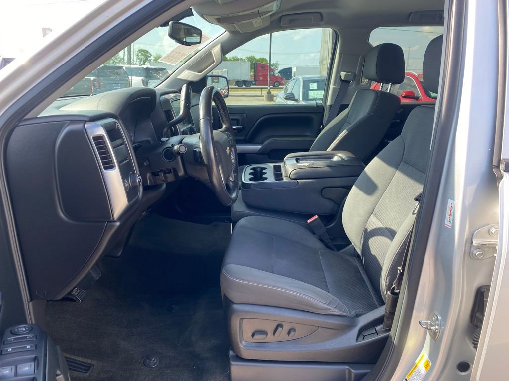 Used 2015 Chevrolet Silverado 1500 LT w/ Texas Edition, 1LT Trim RWD image 9