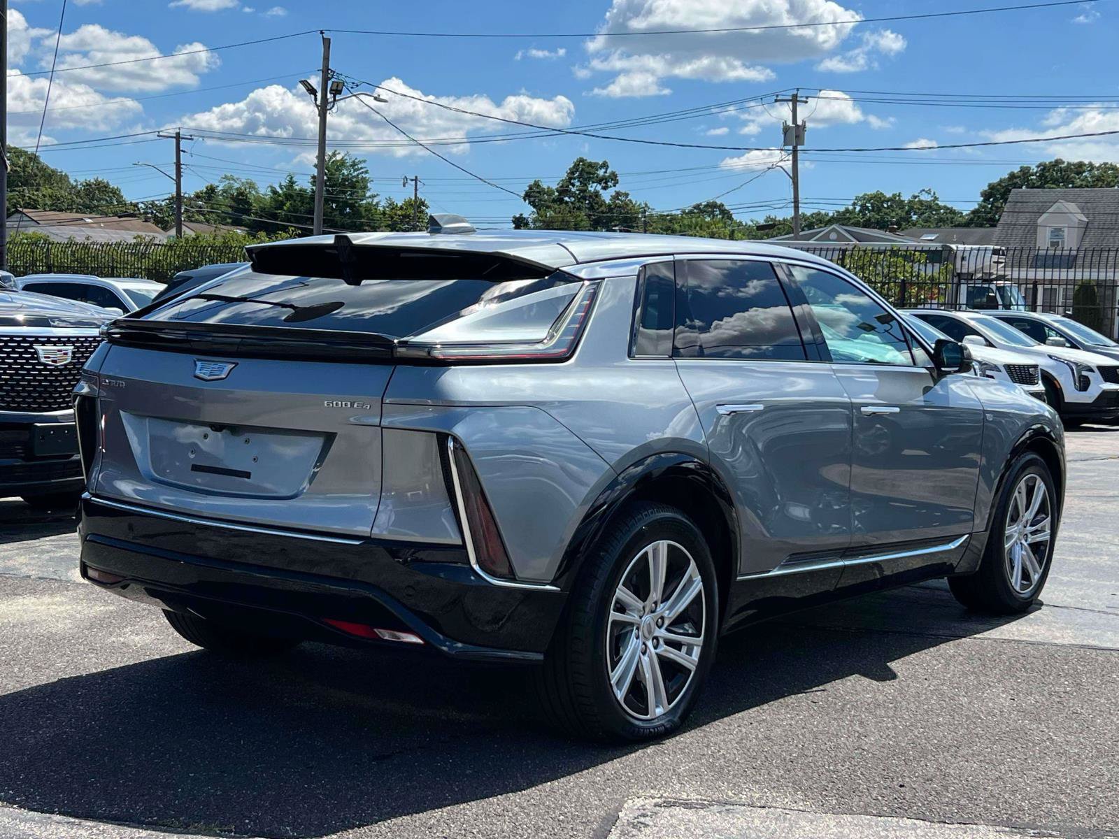 Certified 2024 Cadillac Lyriq Tech AWD/4WD image 5