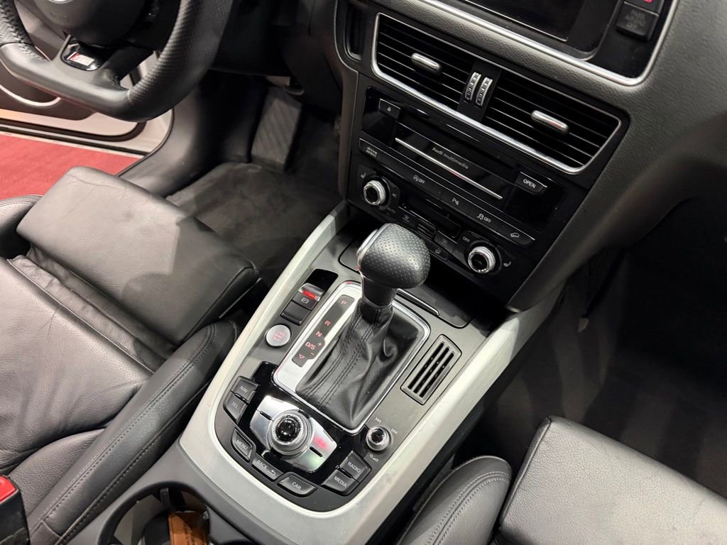 Used 2013 Audi Q5 3.0T Prestige AWD/4WD image 39
