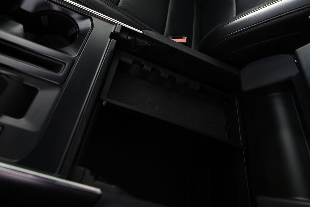Used 2023 Ford F150 Raptor w/ Raptor Carbon Fiber Package AWD/4WD image 42
