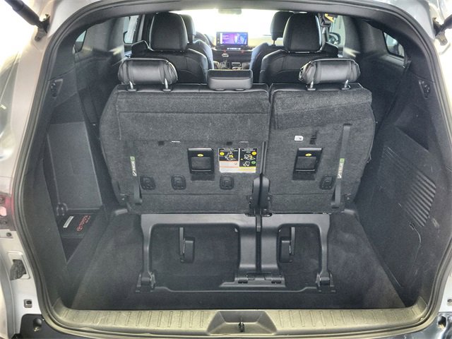 Certified 2025 Toyota Sienna XSE image 24
