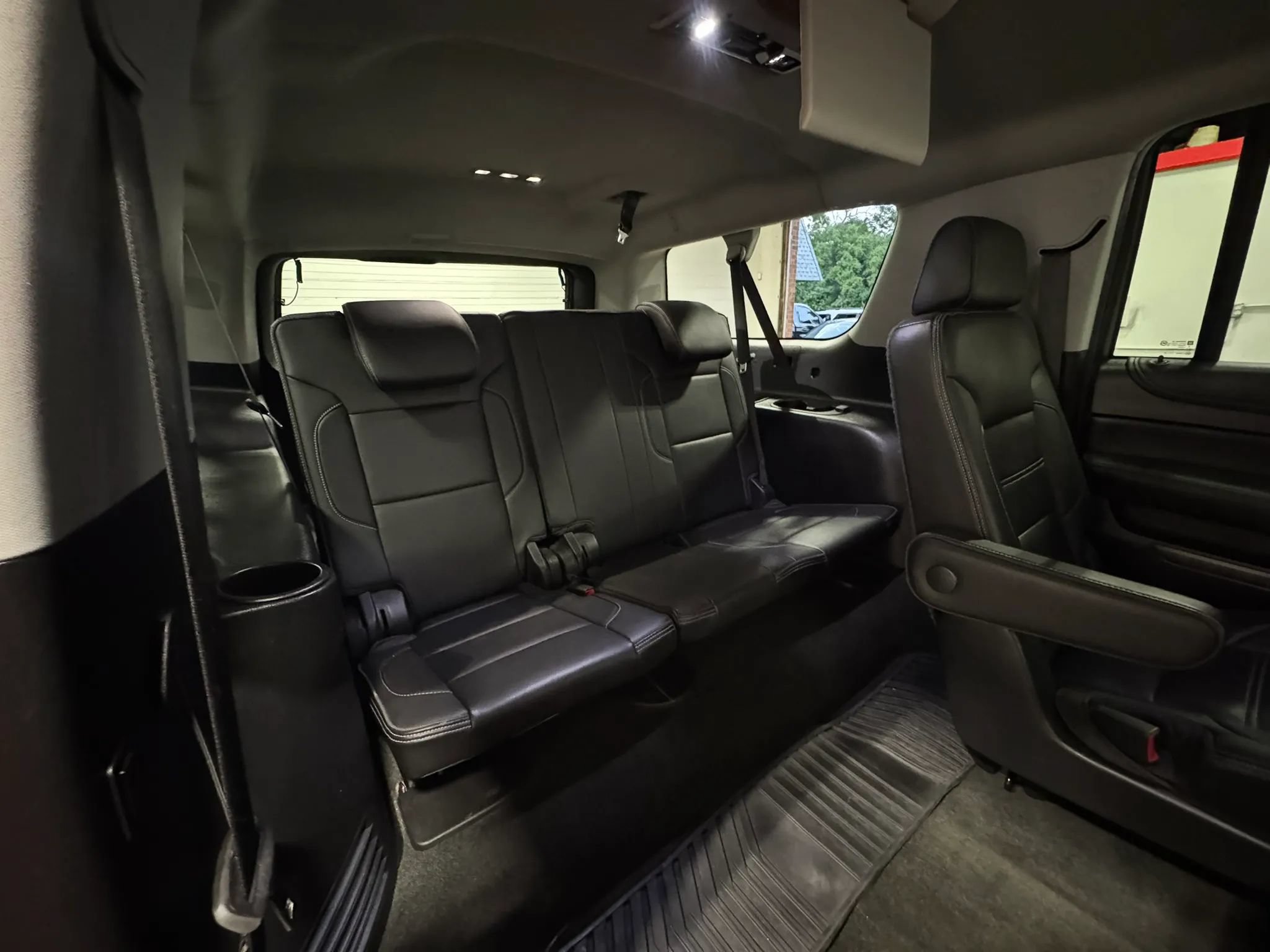 Used 2018 GMC Yukon XL Denali w/ Denali Ultimate Package AWD/4WD image 50