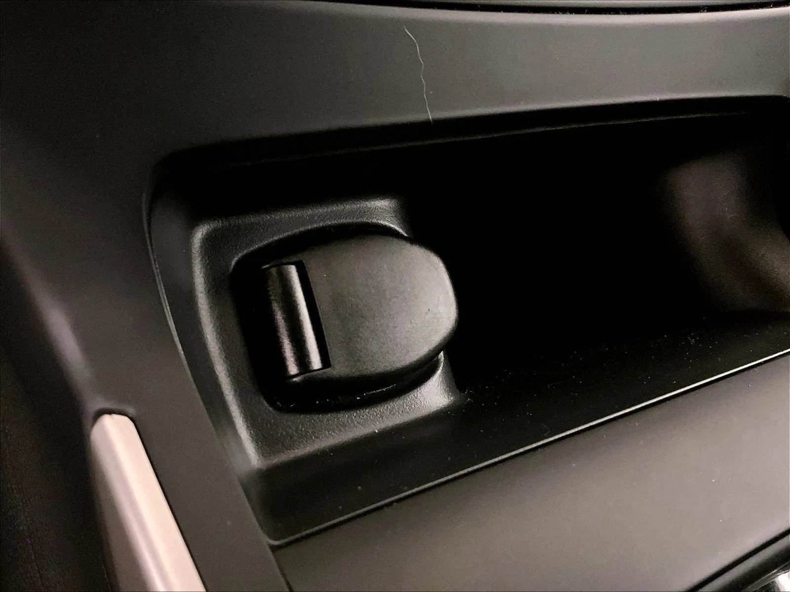 Used 2019 Nissan Sentra SV FWD image 31