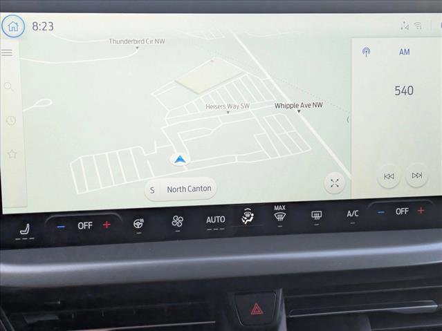 New 2025 Ford Escape SE image 12