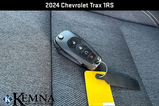 Used 2024 Chevrolet Trax RS w/ Driver Confidence Package image 35