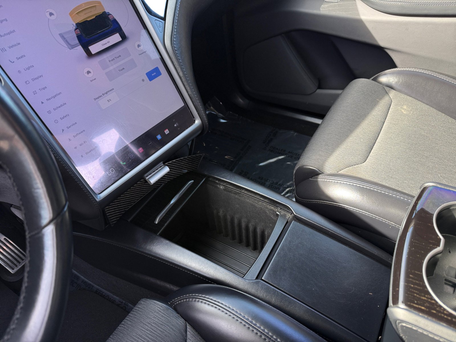 Used 2018 Tesla Model X 75D image 13