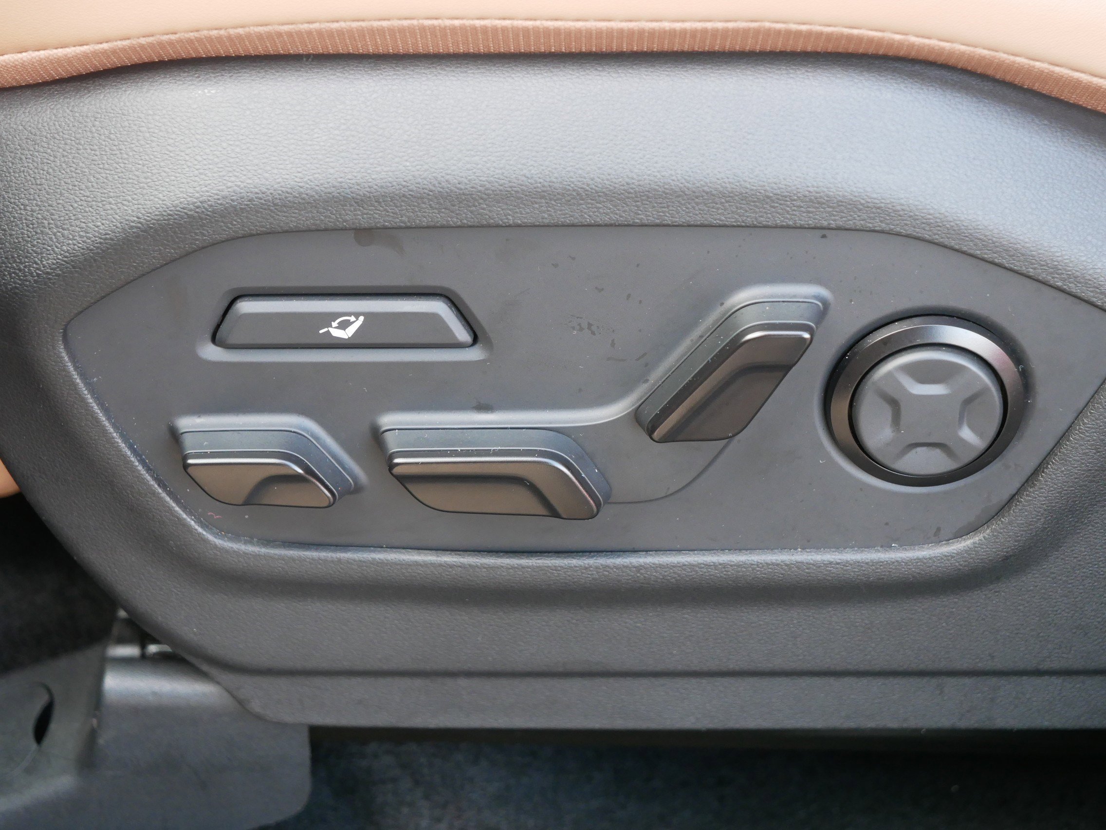 Certified 2026 Hyundai Santa Fe Calligraphy image 20