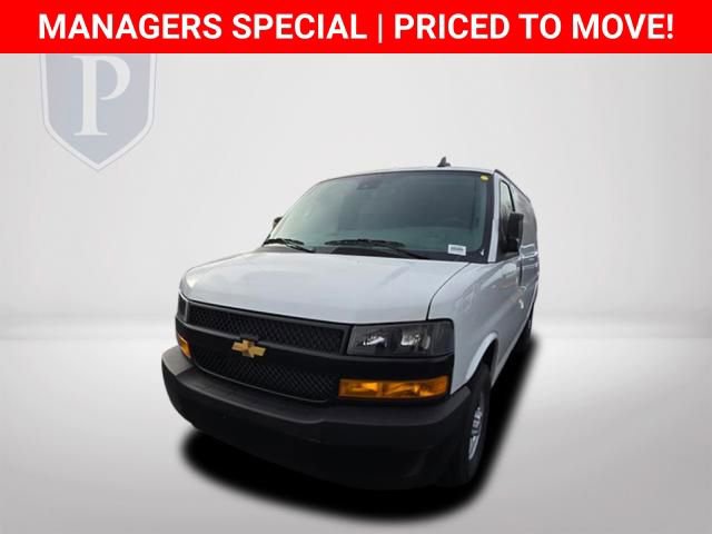 New 2025 Chevrolet Express 2500 w/ Driver Convenience Package RWD image 12