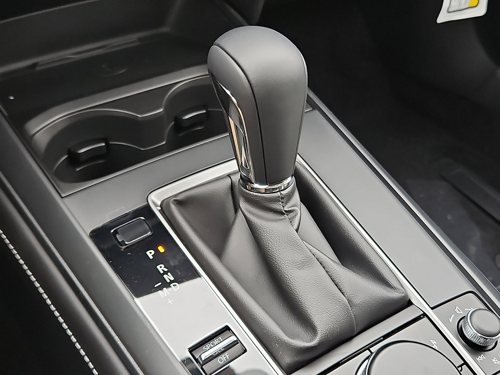 New 2026 MAZDA CX-30 Aire Edition image 13