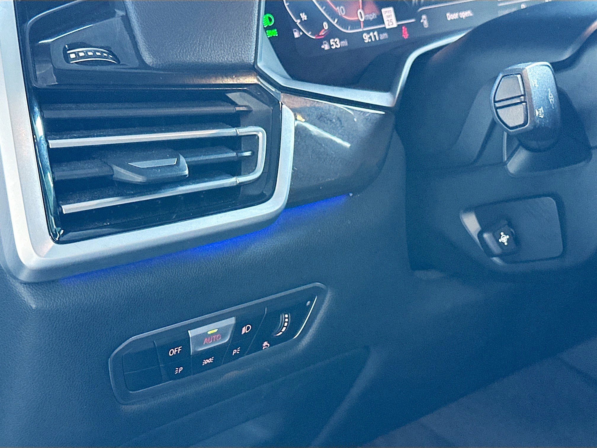 Certified 2022 BMW X5 sDrive40i w/ Premium Package image 10