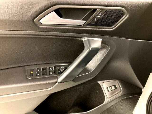 Used 2019 Volkswagen Tiguan SEL image 31