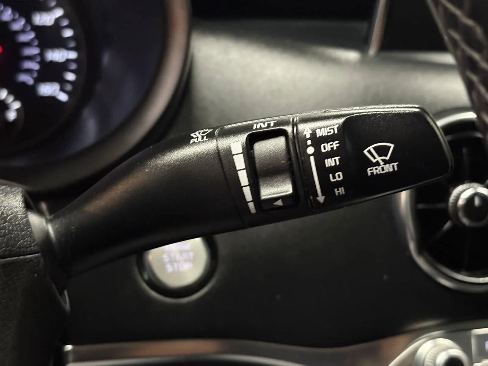 Used 2018 Kia Stinger Premium AWD/4WD image 34