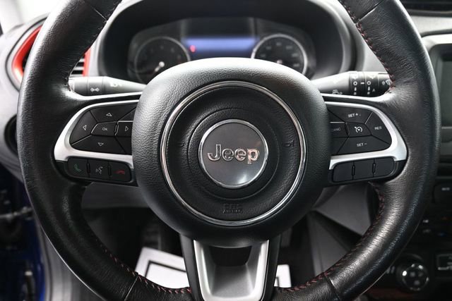 Used 2018 Jeep Renegade Trailhawk w/ Cold Weather Group II AWD/4WD image 41
