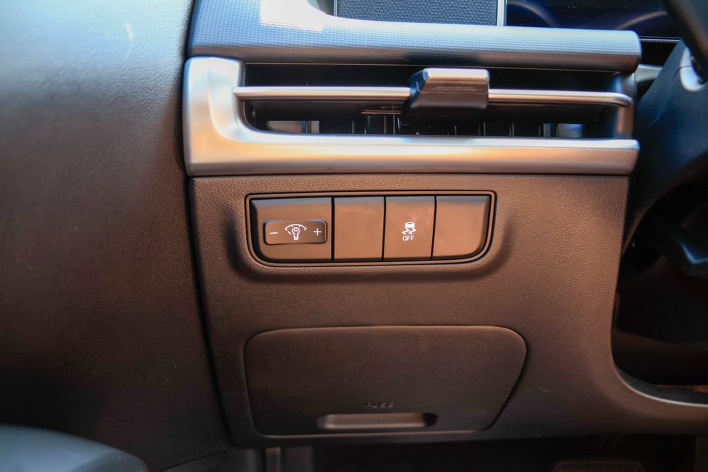 Certified 2026 Hyundai Tucson SE FWD image 17