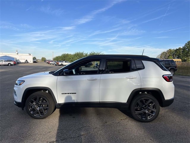 New 2026 Jeep Compass Limited w/ Sun, Sound & Navigation Group image 4