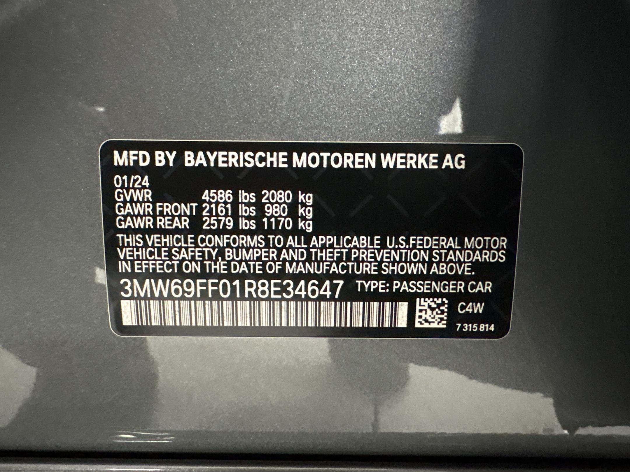 Used 2024 BMW 330i Sedan w/ Convenience Package RWD image 26