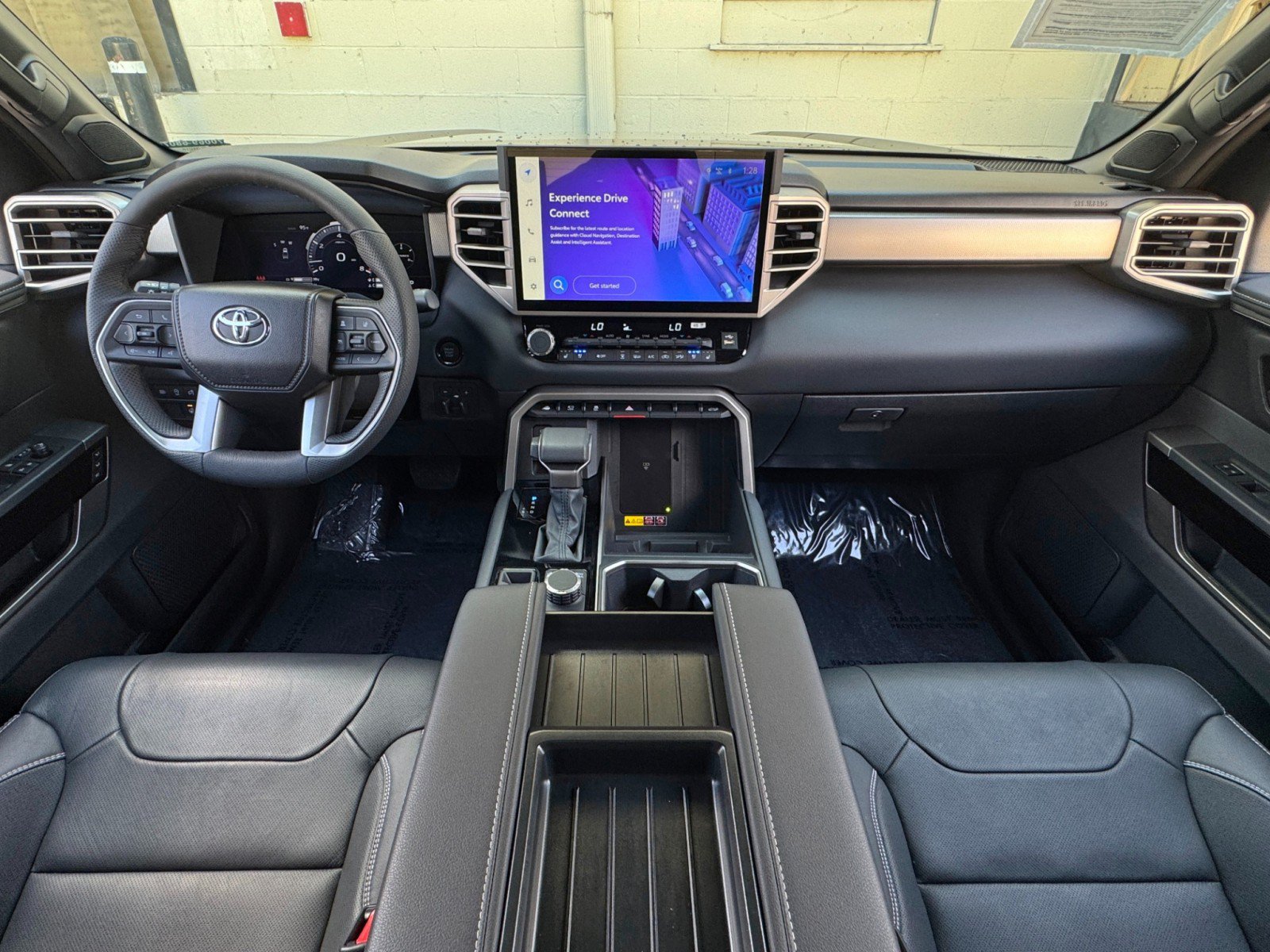 Used 2026 Toyota Tundra Limited AWD/4WD image 12