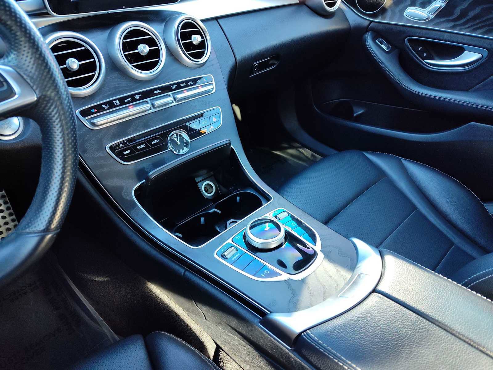 Used 2017 Mercedes-Benz C 300 Sedan image 25