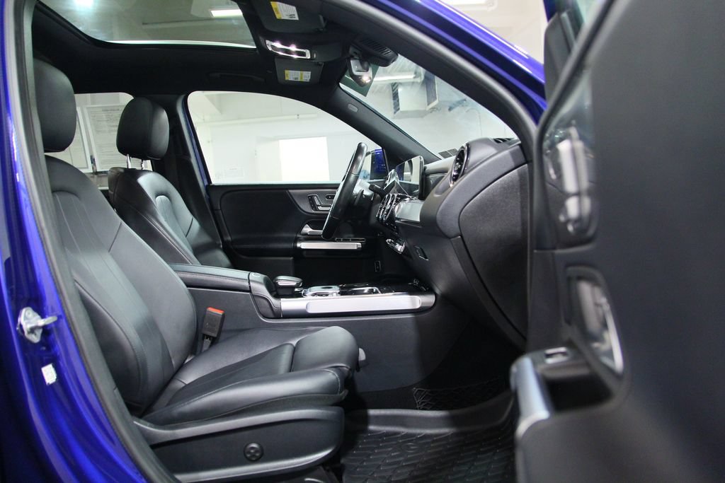 Used 2020 Mercedes-Benz GLB 250 4MATIC image 20